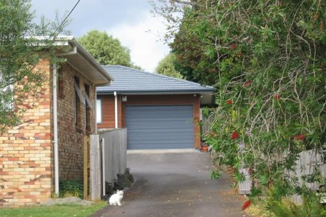 Photo of property in 56a Miro Street, New Lynn, Auckland, 0600