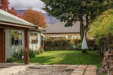 Photo of property in 37a Rob Roy Lane, Wanaka, 9305