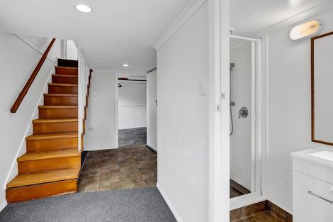 Photo of property in 3a Waimea Street, Westown, New Plymouth, 4310