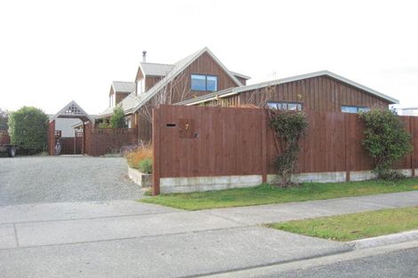 Photo of property in 7 Dorizac Place, Te Anau, 9600