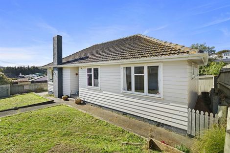 Photo of property in 56 Bell Street, Tawa, Wellington, 5028
