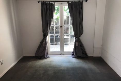Photo of property in 17b Warwick Street, Morningside, Auckland, 1022
