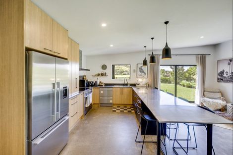 Photo of property in 105 Puketapu Road, Taradale, Napier, 4112