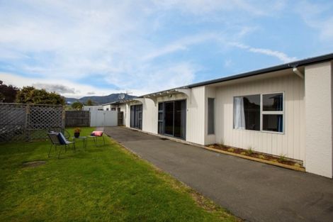 Photo of property in 2/21 Otterson Street, Tahunanui, Nelson, 7011
