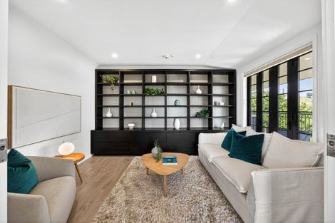 Photo of property in 3a/2 Bassett Road, Remuera, Auckland, 1050