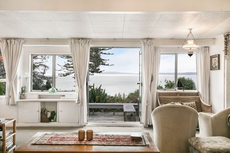 Photo of property in 26 Craig Road, Maraetai, Auckland, 2018