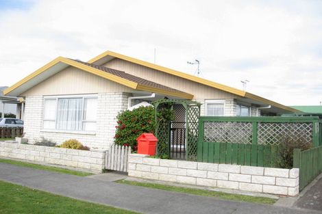 Photo of property in 4a Hereford Street, West End, Palmerston North, 4410