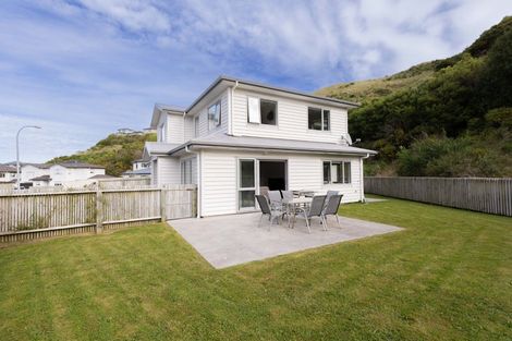Photo of property in 12 Gatley Grove, Churton Park, Wellington, 6037