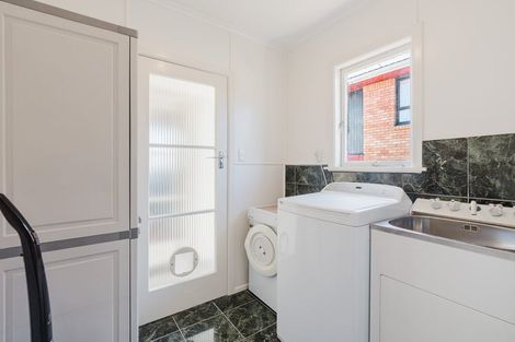 Photo of property in 215 Ohaupo Road, Glenview, Hamilton, 3206