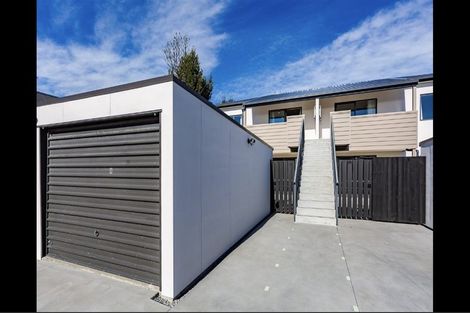 Photo of property in 80h Shakespeare Road, Waltham, Christchurch, 8023