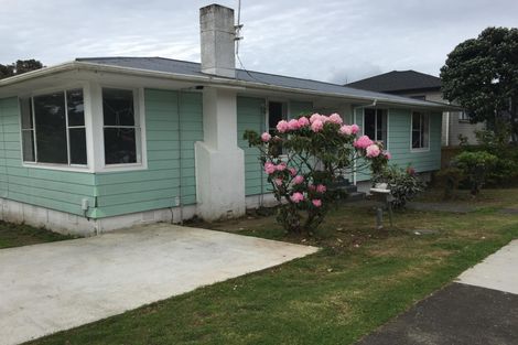Photo of property in 35 Landon Avenue, Mangere East, Auckland, 2024