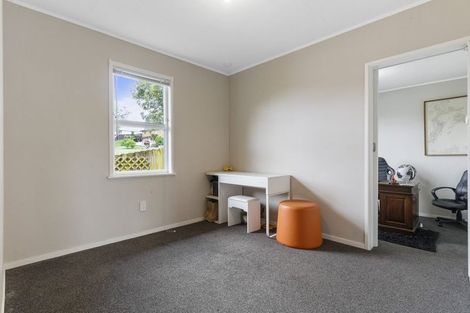 Photo of property in 234 Triangle Road, Massey, Auckland, 0614