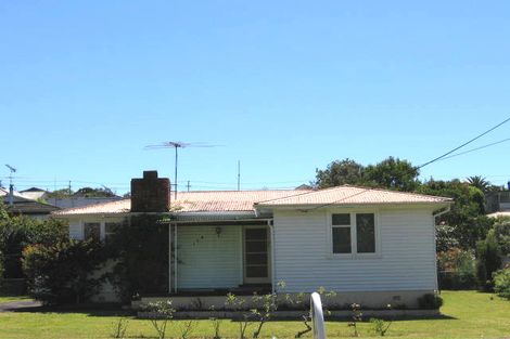 Photo of property in 3/126 Nile Road, Milford, Auckland, 0620