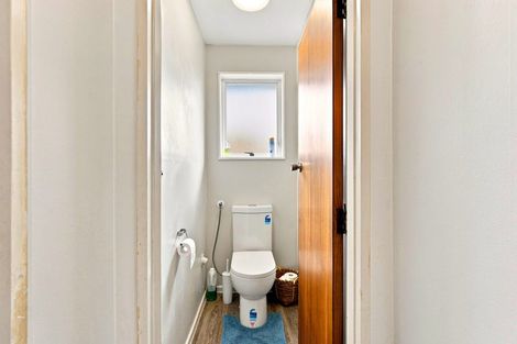 Photo of property in 4/93a Middlepark Road, Sockburn, Christchurch, 8042