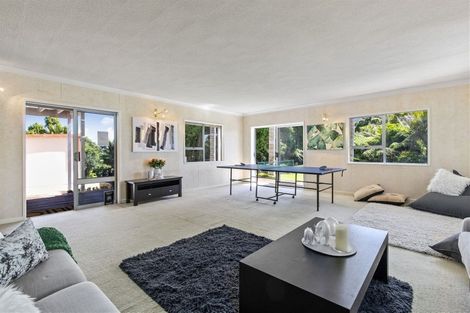 Photo of property in 96 Opanuku Road, Henderson Valley, Auckland, 0612