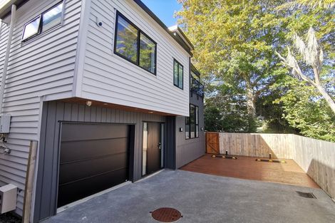 Photo of property in 57e Hogans Road, Glenfield, Auckland, 0629