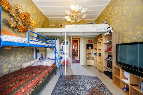 Photo of property in 23 Calico Line, Marton, 4710