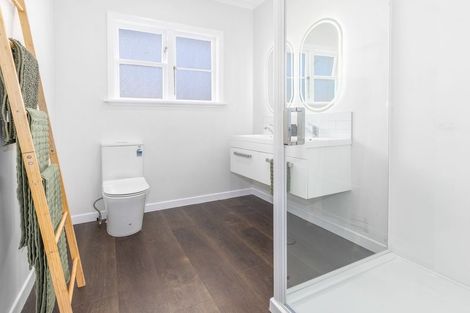 Photo of property in 19 Bowen Street, Levin, 5510