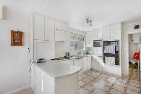 Photo of property in 43 Mckean Avenue, Manurewa, Auckland, 2102