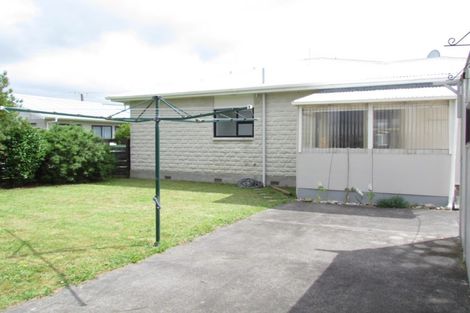 Photo of property in 7 Douglas Street, Levin, 5510