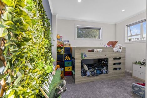 Photo of property in 2 Muir Street, Green Island, Dunedin, 9018