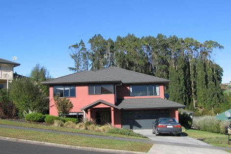 Photo of property in 19 Greenfield Drive, Western Heights, Hamilton, 3200