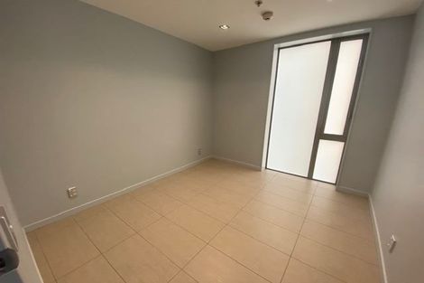 Photo of property in Piermont Apartments, 3a/82 Cable Street, Te Aro, Wellington, 6011
