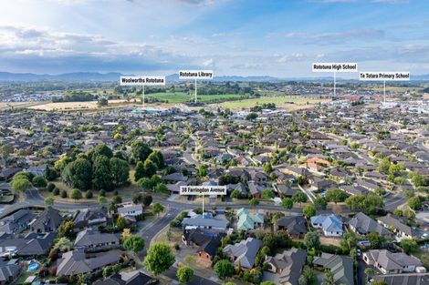 Photo of property in 38 Farringdon Avenue, Rototuna North, Hamilton, 3210