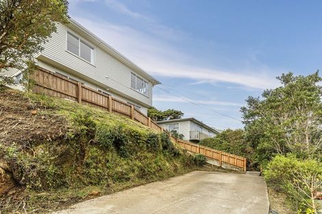 Photo of property in 91 Black Rock Road, Newlands, Wellington, 6037