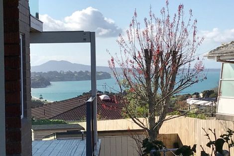 Photo of property in 126 Bleakhouse Road, Mellons Bay, Auckland, 2014