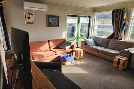 Photo of property in 49 Balgay Street, Upper Riccarton, Christchurch, 8041