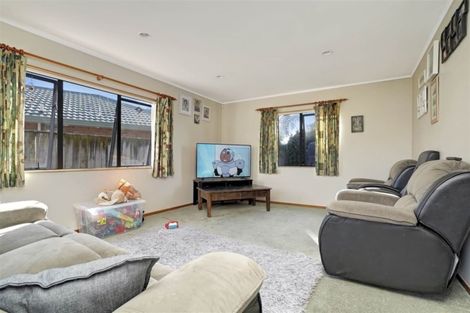 Photo of property in 27 Newfield Drive, Fairview Downs, Hamilton, 3214