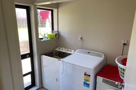 Photo of property in 10 Edgehill Place, Te Puke, 3119