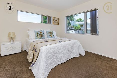 Photo of property in 61a Halver Road, Hillpark, Auckland, 2102