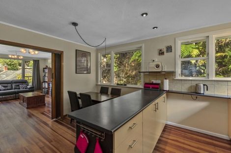 Photo of property in 59 Bird Grove, Stokes Valley, Lower Hutt, 5019