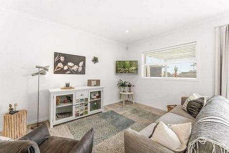 Photo of property in 37 Excelsa Place, Papamoa Beach, Papamoa, 3118