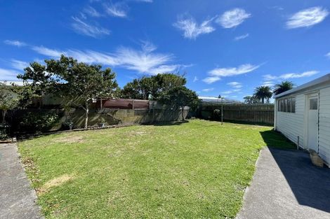 Photo of property in 142 Cracroft Street, Waitara, 4320