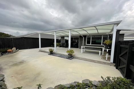 Photo of property in 110 Cracroft Street, Waitara, 4320
