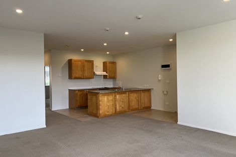 Photo of property in 1/63 Kestev Drive, Flat Bush, Auckland, 2016