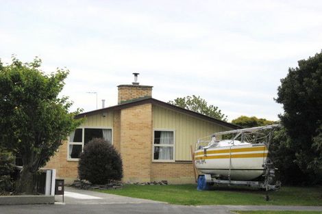 Photo of property in 15 Brackendale Place, Burnside, Christchurch, 8041