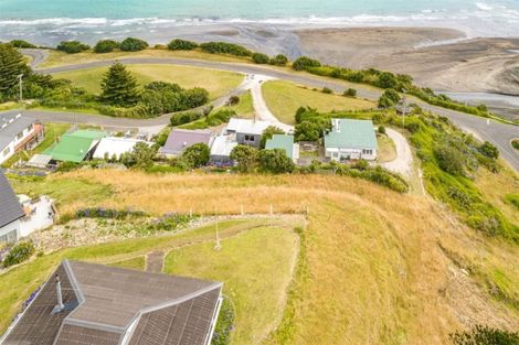 Photo of property in 12 Sunset Parade, Kai Iwi, Wanganui, 4574