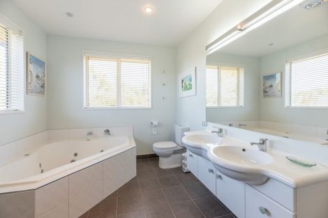 Photo of property in 62 Windsor Drive, Kirwee, Darfield, 7571