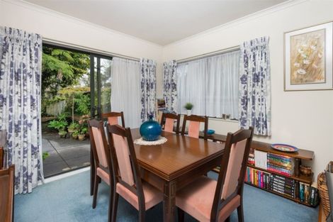 Photo of property in 2 Rosella Grove, Waimauku, 0812