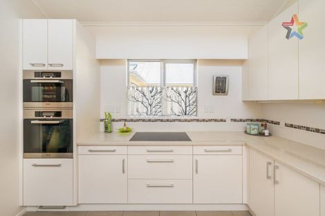 Photo of property in 122 Pretoria Street, Hutt Central, Lower Hutt, 5010