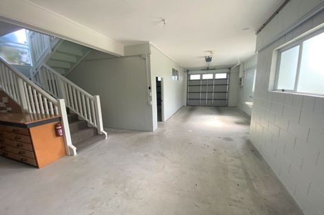 Photo of property in 30 Karaka Street, Merrilands, New Plymouth, 4312