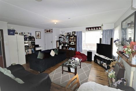 Photo of property in 28 Titoki Street, Castlecliff, Whanganui, 4501