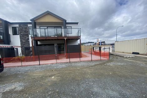Photo of property in 18a King Street, Upper Hutt Central, Upper Hutt, 5018