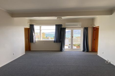 Photo of property in 18 Dickson Street, Macandrew Bay, Dunedin, 9014