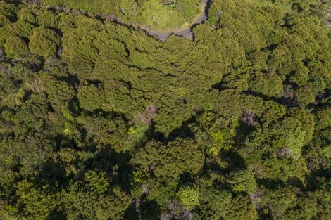 Photo of property in 42 Radar Road, Hot Water Beach, Whitianga, 3591