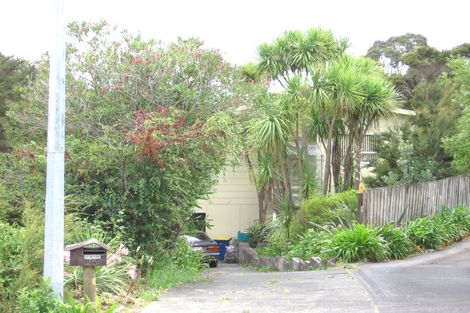 Photo of property in 2/21 Capilano Place, Glenfield, Auckland, 0629